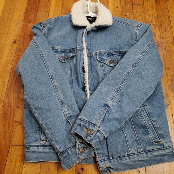 Forever 21 Other - Men's Sherpa Denim Jacket